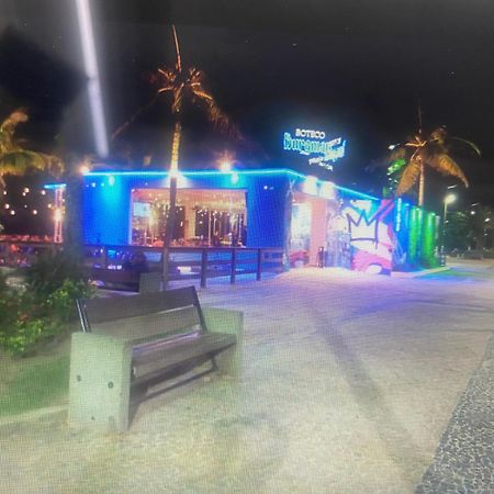 Apto A 50M Da Praia, Com Ar Condicionado, Wifi , Portaria 24H Прая Гранде Екстериор снимка