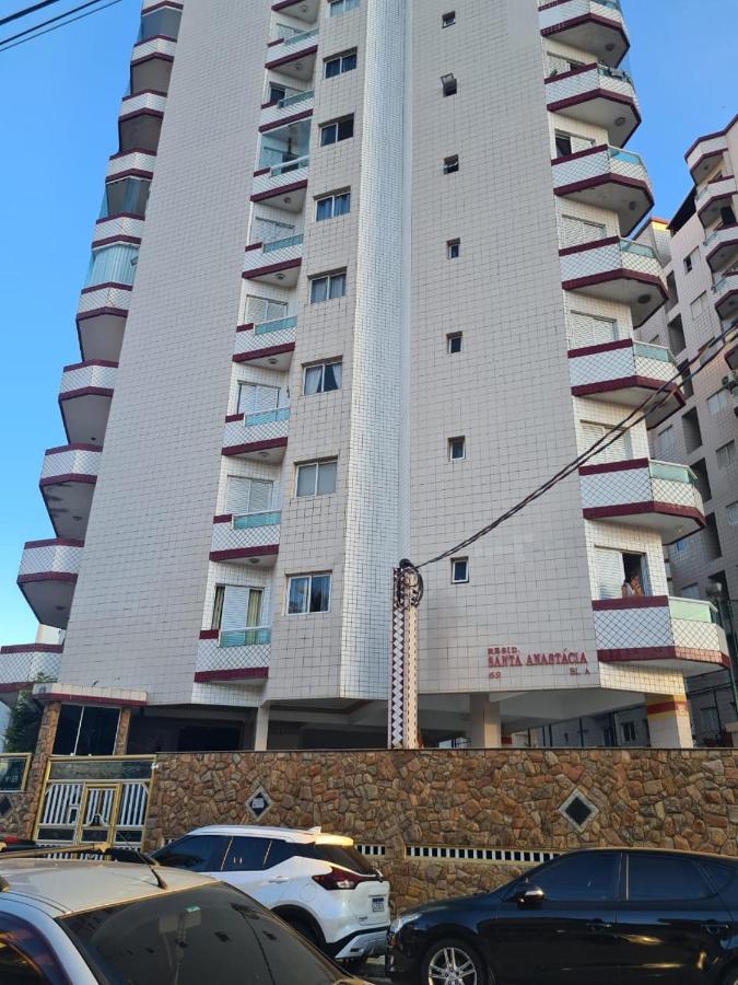 Apto A 50M Da Praia, Com Ar Condicionado, Wifi , Portaria 24H Прая Гранде Екстериор снимка
